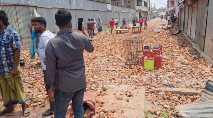 ভাঙ্গায় পুলিশের ওপর হামলার মামলায় গ্রেফতার ১২, আসামি ৫০০